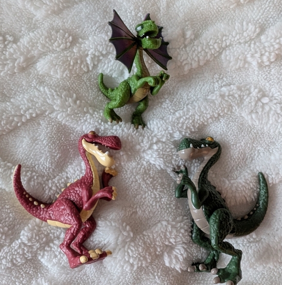 Gigantasourus Figure Toys. Kids Dinosaur Toys - Picture 5 of 8